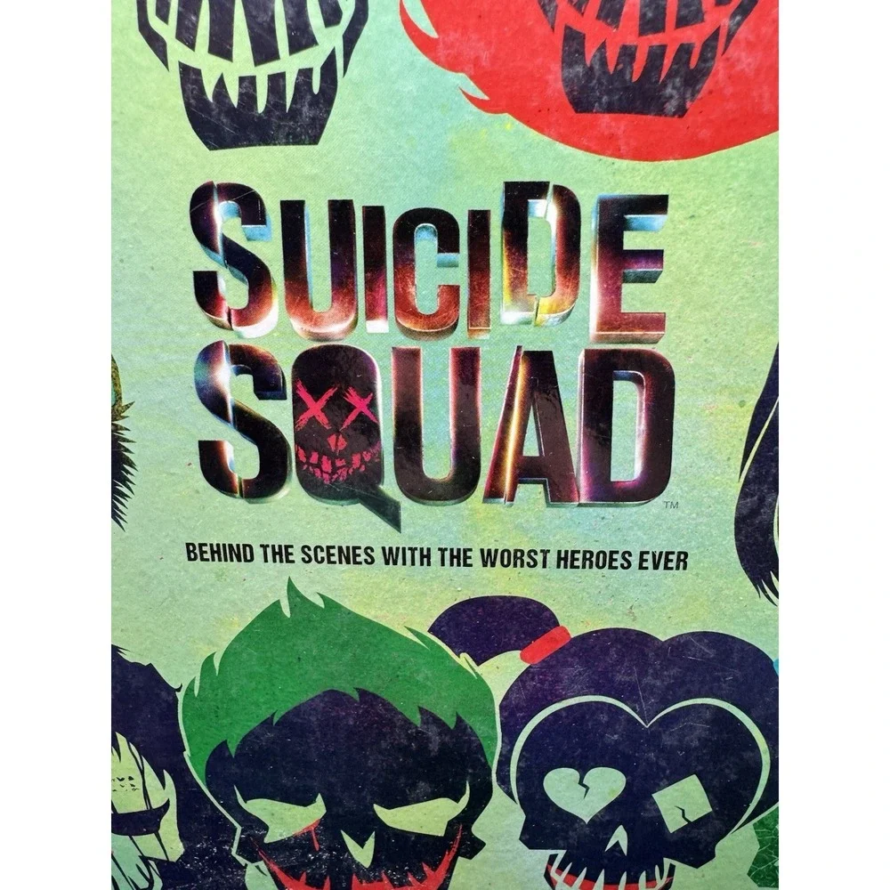 Suicide Squad: Behind the Scenes with the Worst Heroes Ever, Bergstrom, Signe, U